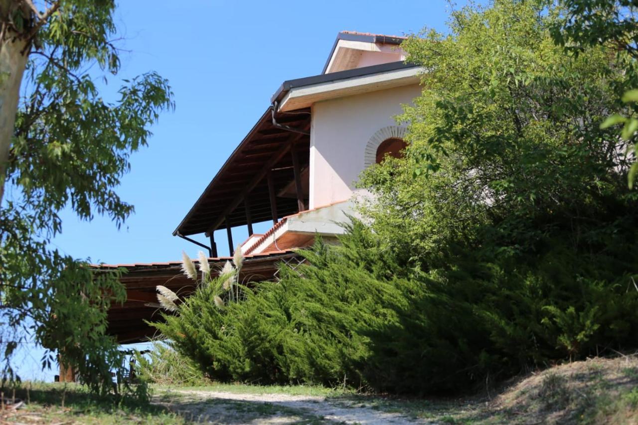 Manuel Suites Pianella  Exterior foto